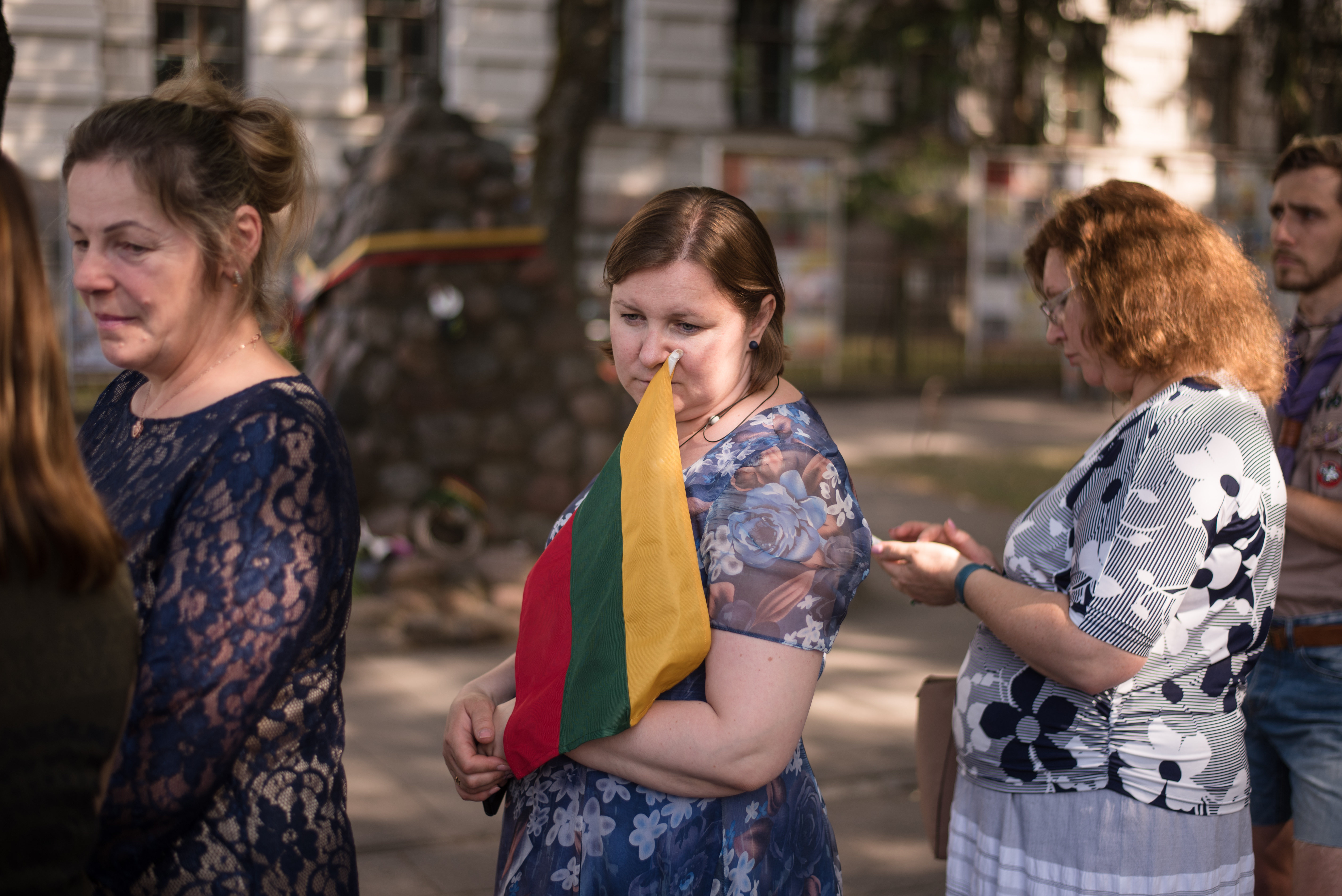Lietuvoje skelbiama Visuotinė tylos minutė: jos metu norima sugrąžinti tūkstančius tautiečių istorijų namo